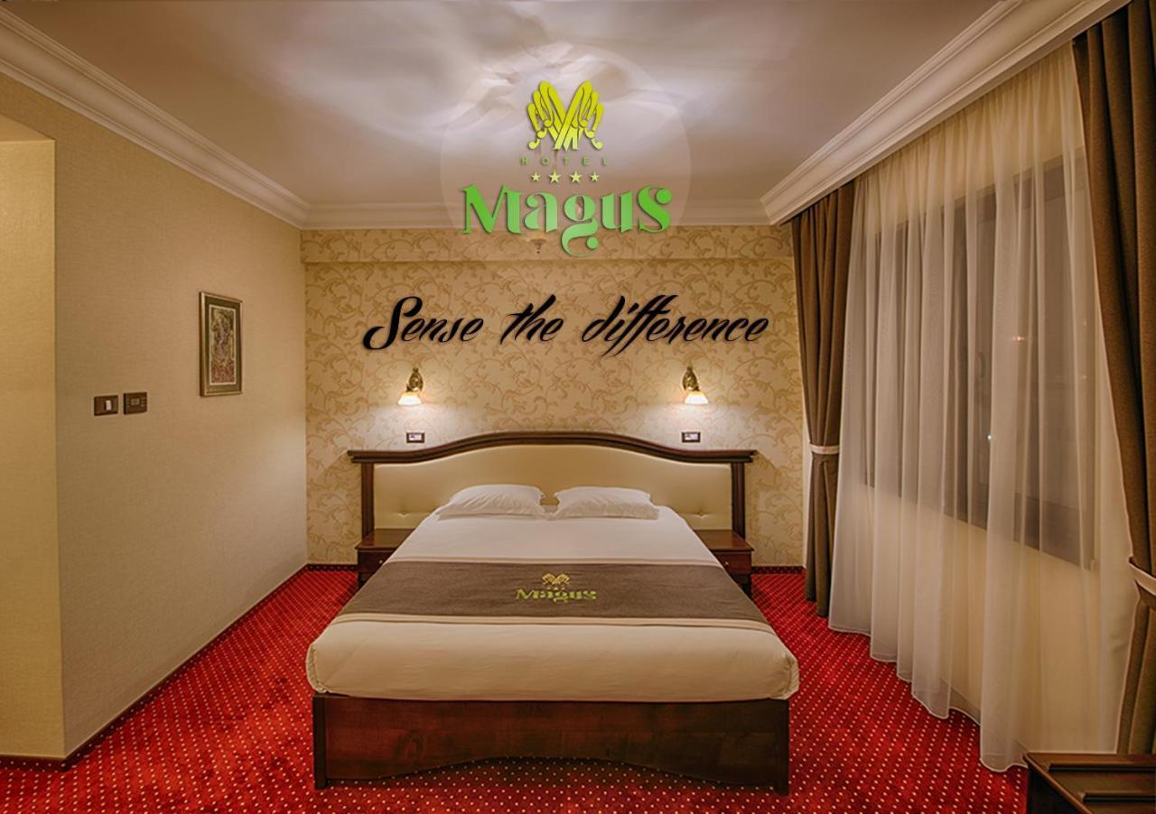 Magus Hotel Baia Mare Buitenkant foto